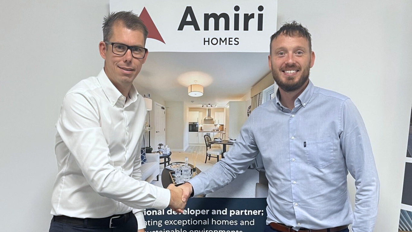 New starter Dan at Amiri Homes